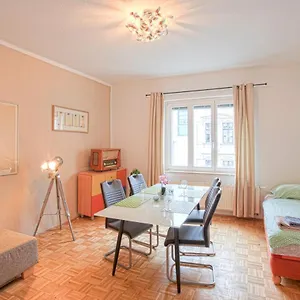  Apartment 3-raumwohnung Mit Balkon